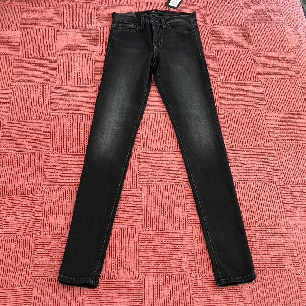 Flying Monkey women’s size 25 NWT black faded Denim jeans